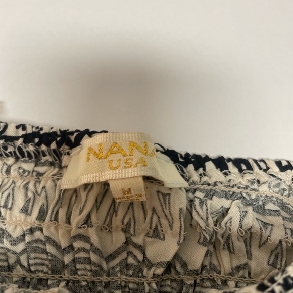 Nana USA women’s one piece romper. Elastic top. Women’s size medium. - Picture 6 of 6